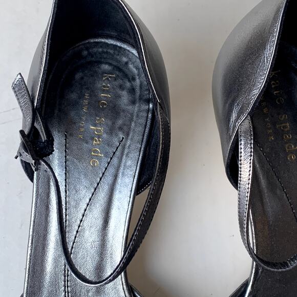 Kate Spade Gun Metal Silver Wool Kitten Heels Pumps D'Orsay Ankle Strap Size 7 - Picture 2 of 9